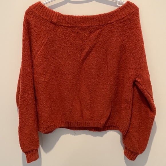 Hollister size small boucle sweater - Picture 5 of 5